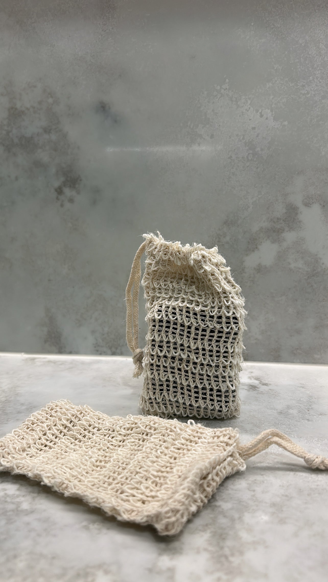 Exfoliating Soap Pouch